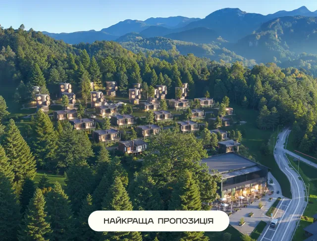 Двір Меланіт Resort & SPA — ландшафтне оформлення та зона відпочинку