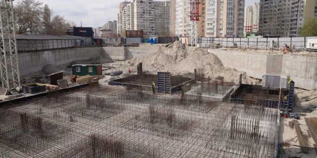 Standard One Позняки